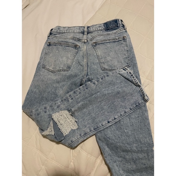 Abercrombie & Fitch The Boyfriend Jean - Picture 5 of 5